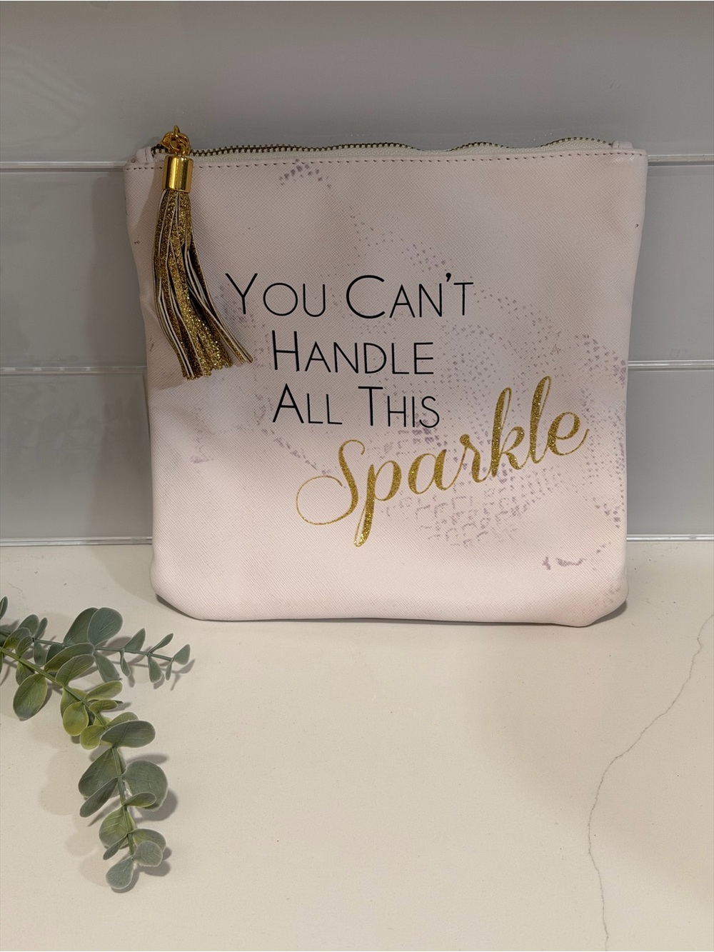 Brand New Dilards cosmetic bag Makeup Purse Bag gold tassel zipper pull Cute 9x9